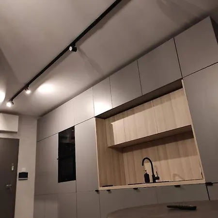 Walowa Stylowe Studio, Awg Lägenhet