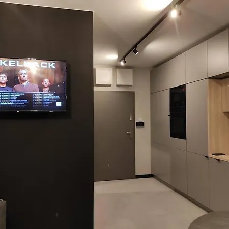 Walowa Stylowe Studio, Awg