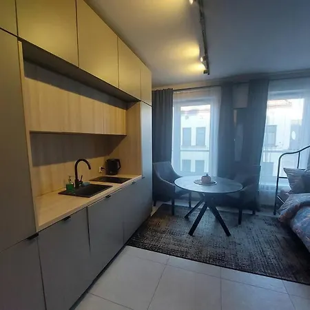 Walowa Stylowe Studio, Awg كراكوفيا